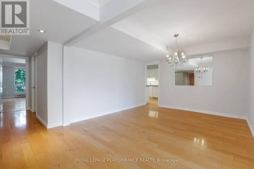 4 - 130 Rideau Terrace — photo 13 of 32