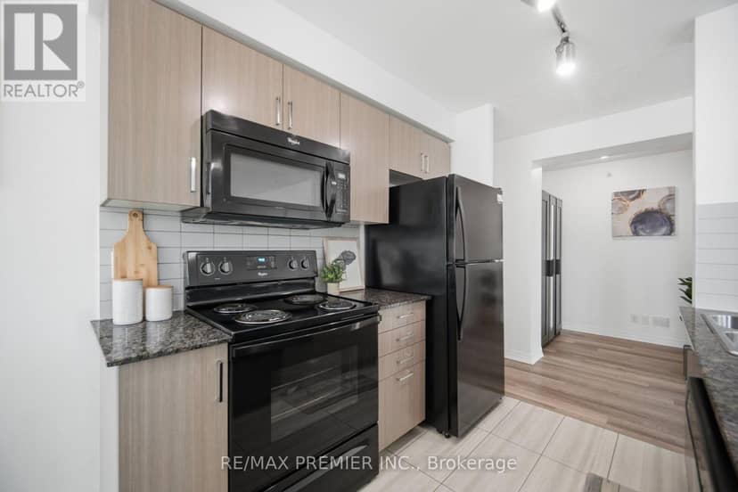 312 - 80 Esther Lorrie Drive — photo 10 of 40