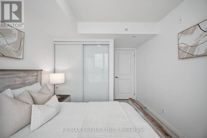 312 - 80 Esther Lorrie Drive — photo 25 of 40