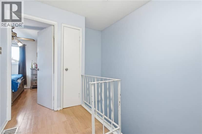 20 GLENVALE Drive Unit# 94 — photo 15 of 29