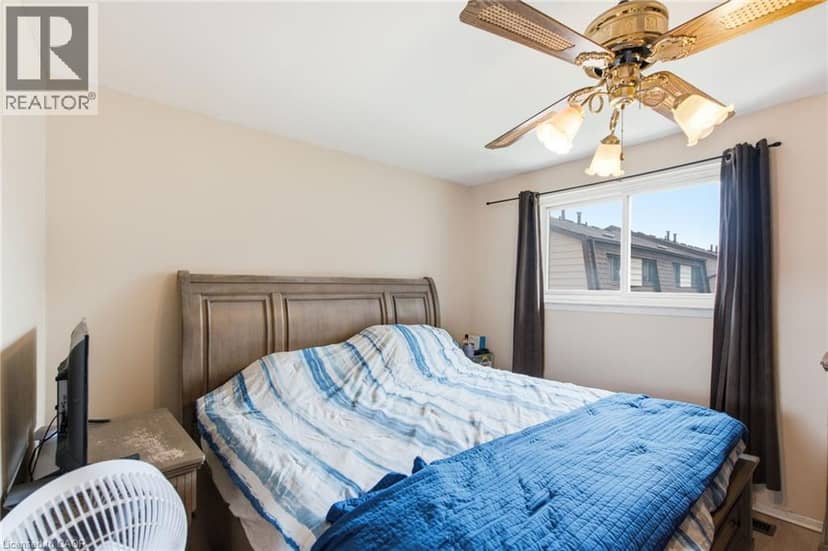 20 GLENVALE Drive Unit# 94 — photo 16 of 29