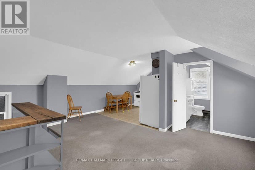 246 Mary Street — photo 3 of 23