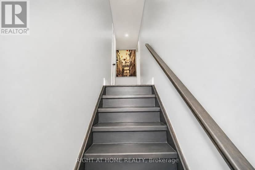 17 Clover Avenue — photo 7 of 40