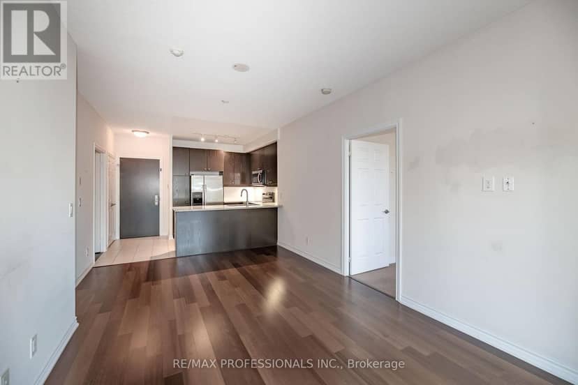 312 - 1135 Royal York Road — photo 6 of 34