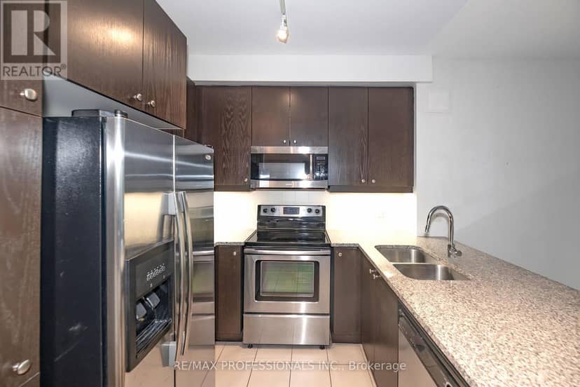 312 - 1135 Royal York Road — photo 9 of 34