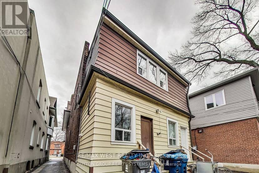 328 High Park Avenue — photo 17 of 28