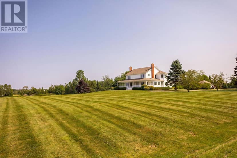 21 Spruce Lane, Stratford, photo 2