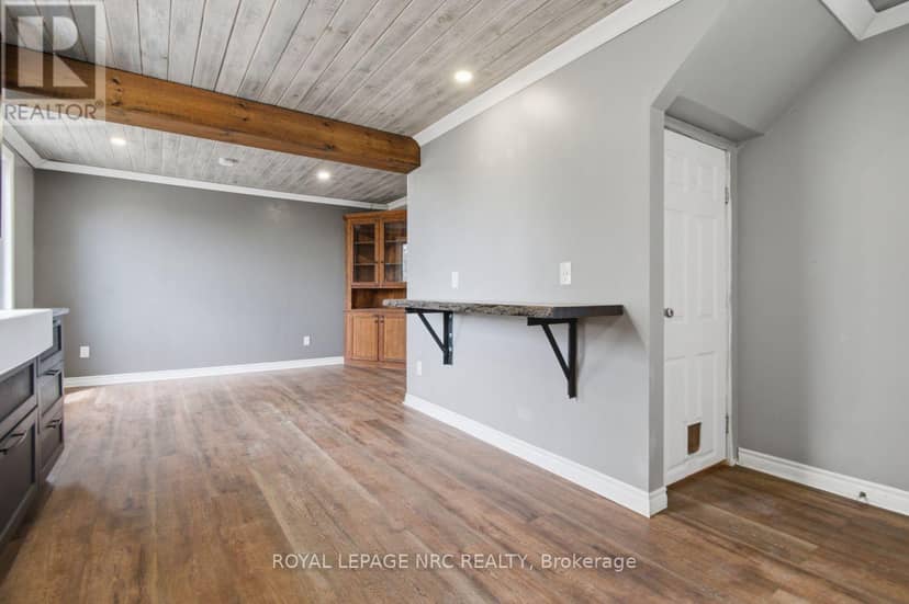 3667 Miller Road — photo 17 of 40