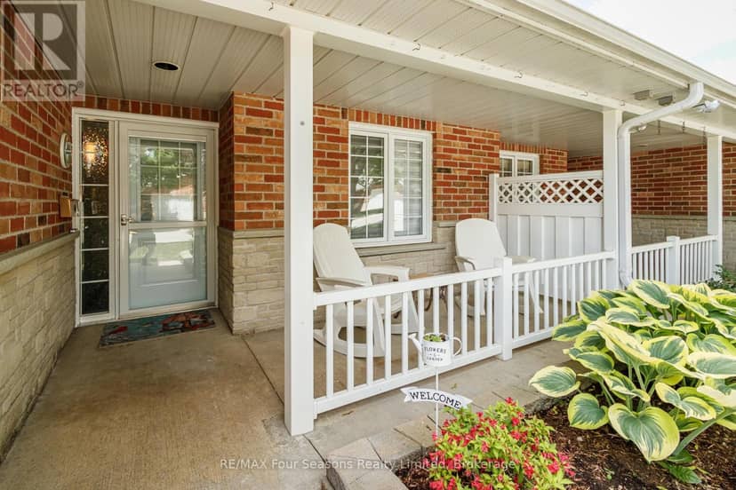 27 - 275 Huron Street, Clearview, photo 3