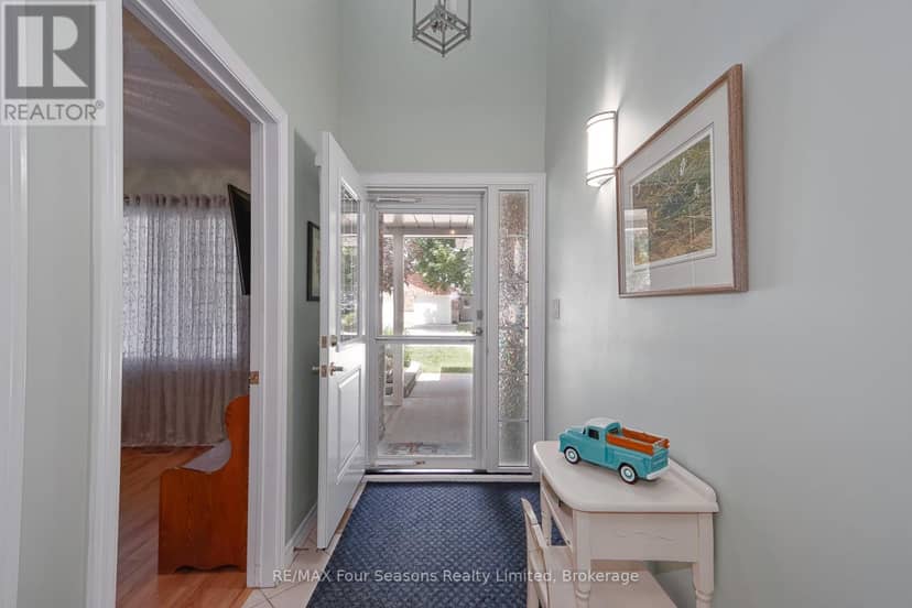 27 - 275 Huron Street, Clearview, photo 5