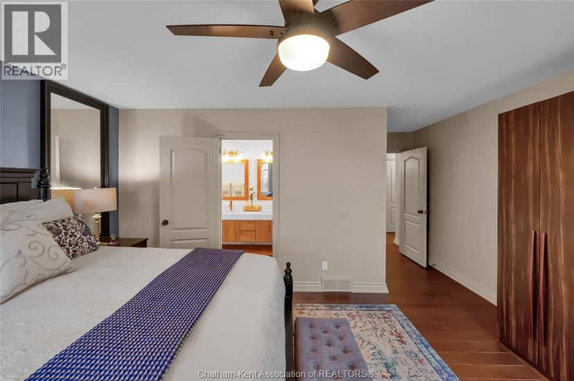 19 Campbell STREET — photo 21 of 40