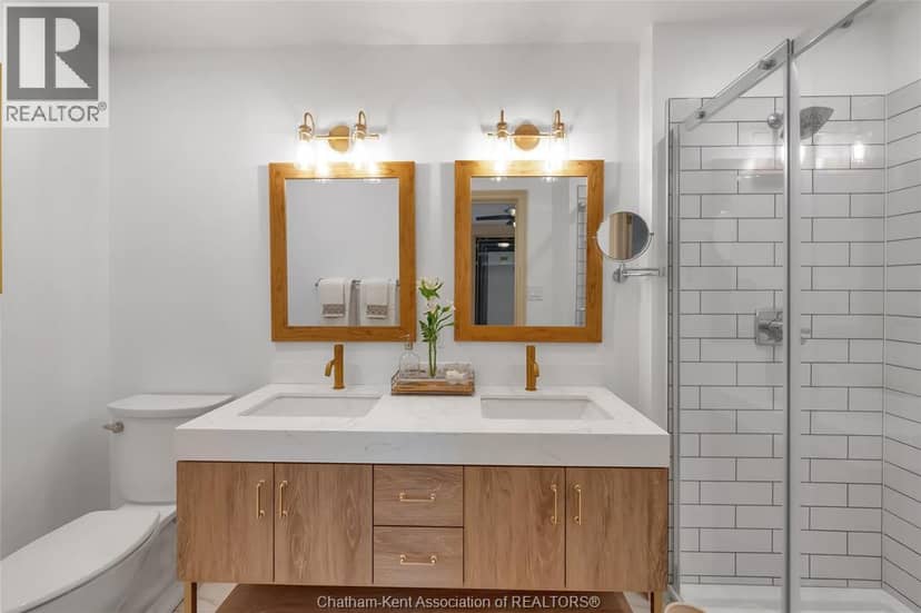19 Campbell STREET — photo 22 of 40