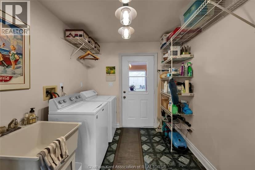 19 Campbell STREET — photo 39 of 40