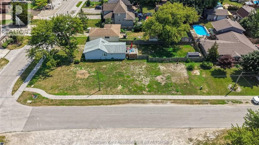 6415 St Clair Road — photo 16 of 26