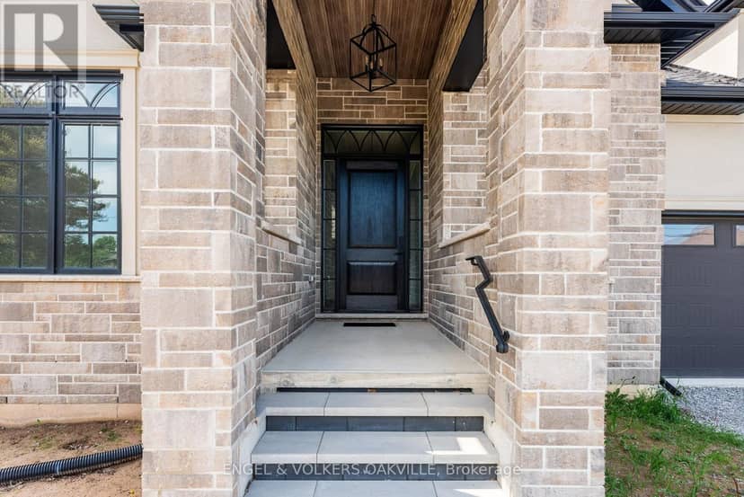 727 Warner Road — photo 3 of 32