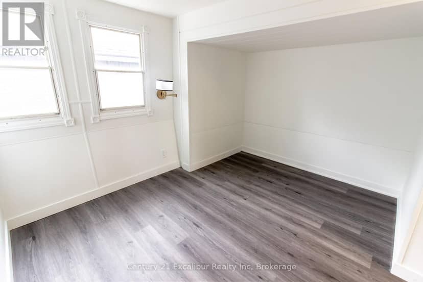 422 Pine Pass Road N, Centre Wellington, photo 8