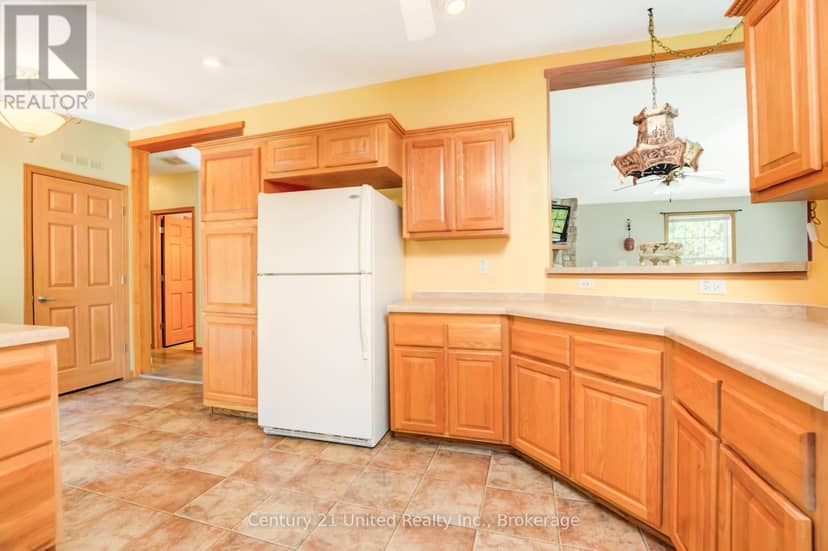 5046 County Road 25 — photo 14 of 38