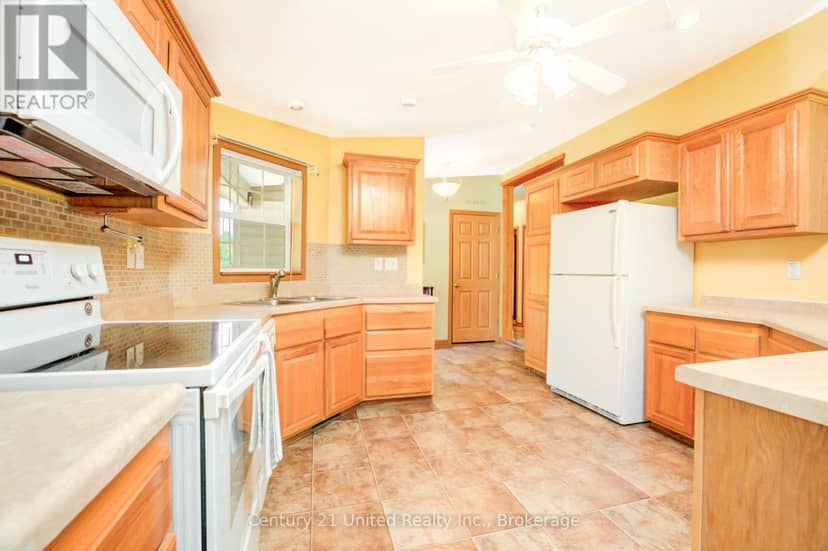 5046 County Road 25 — photo 15 of 38
