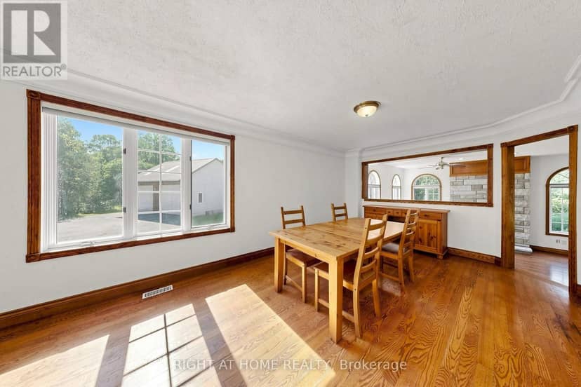 3016 Cole Road — photo 9 of 40
