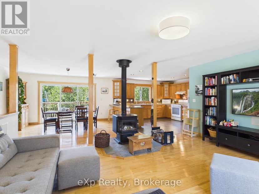 303709 South Line — photo 19 of 40
