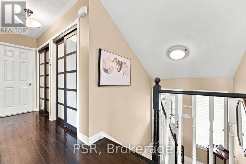 7 Bradwick Court — photo 11 of 34
