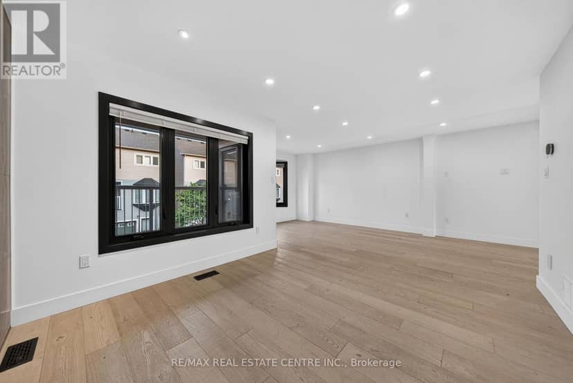 50 - 5090 Fairview Street — photo 13 of 40