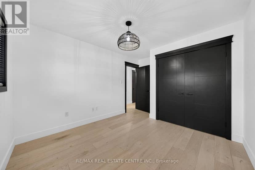 50 - 5090 Fairview Street — photo 36 of 40