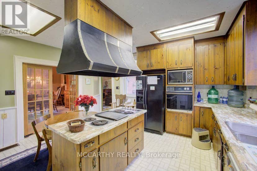 116239 2nd Line S — photo 14 of 40