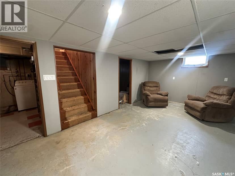 242 Third AVENUE N — photo 19 of 29