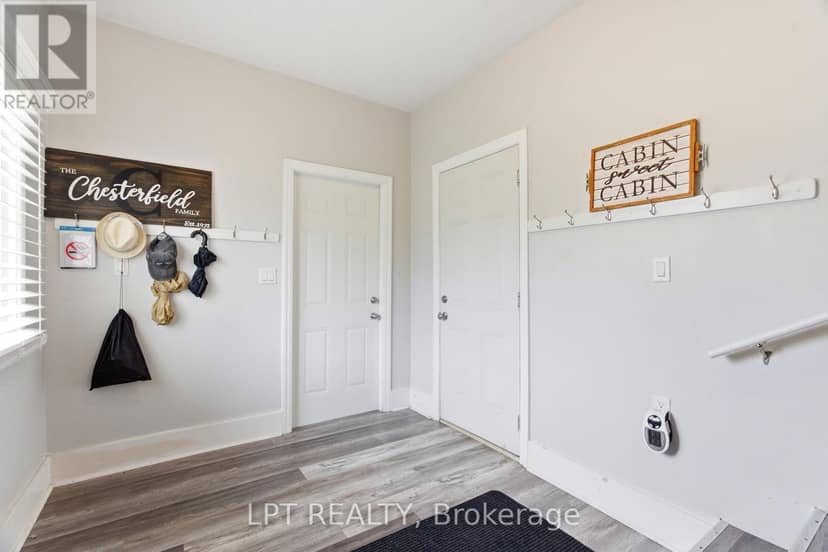 7597 Biddulph Street — photo 11 of 40