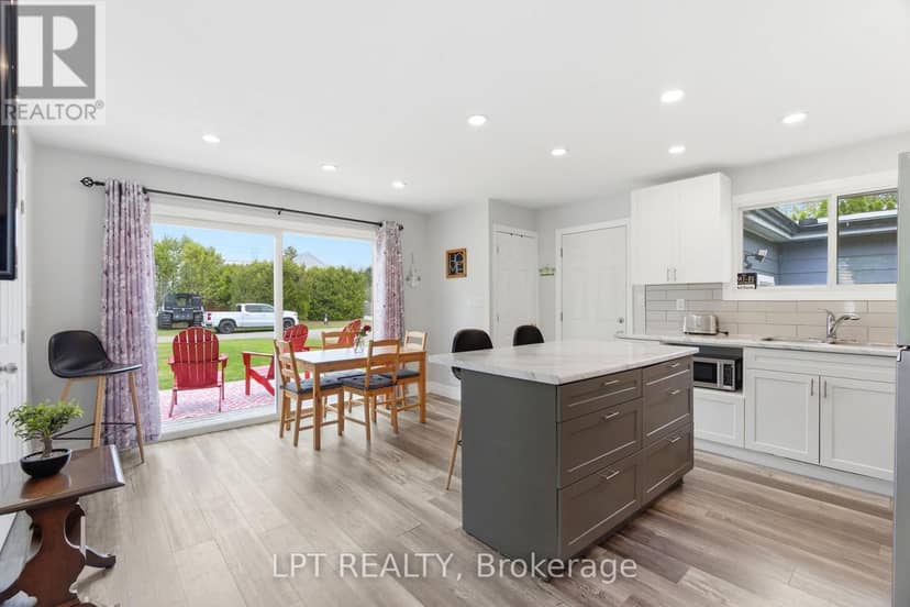 7597 Biddulph Street — photo 16 of 40