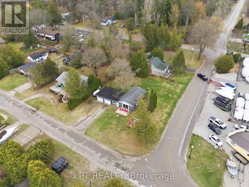 7597 Biddulph Street — photo 39 of 40