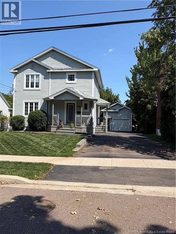 89 Winter Avenue — photo 1 of 40