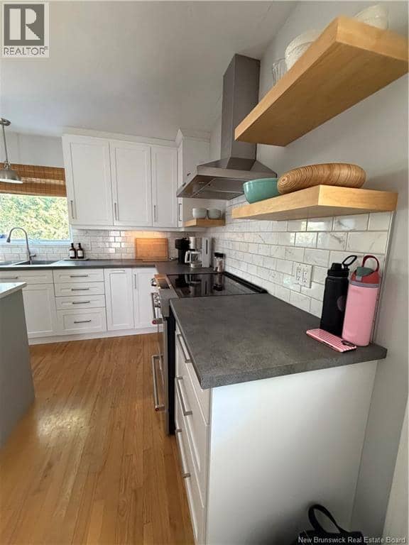 89 Winter Avenue — photo 11 of 40