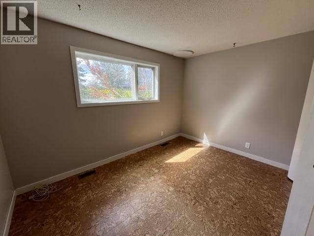 526 Douglass Drive — photo 12 of 20