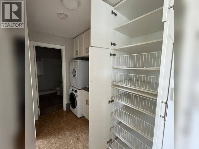 526 Douglass Drive — photo 7 of 20