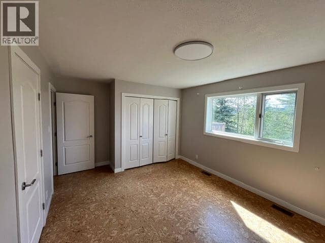 526 Douglass Drive — photo 9 of 20