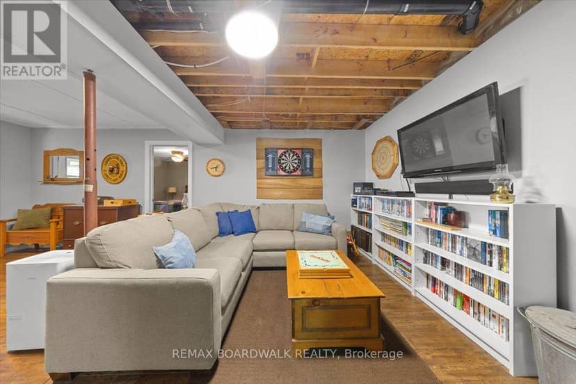 781 North Shore Road — photo 33 of 40