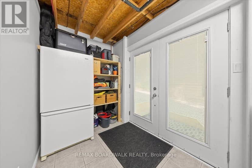 781 North Shore Road — photo 35 of 40