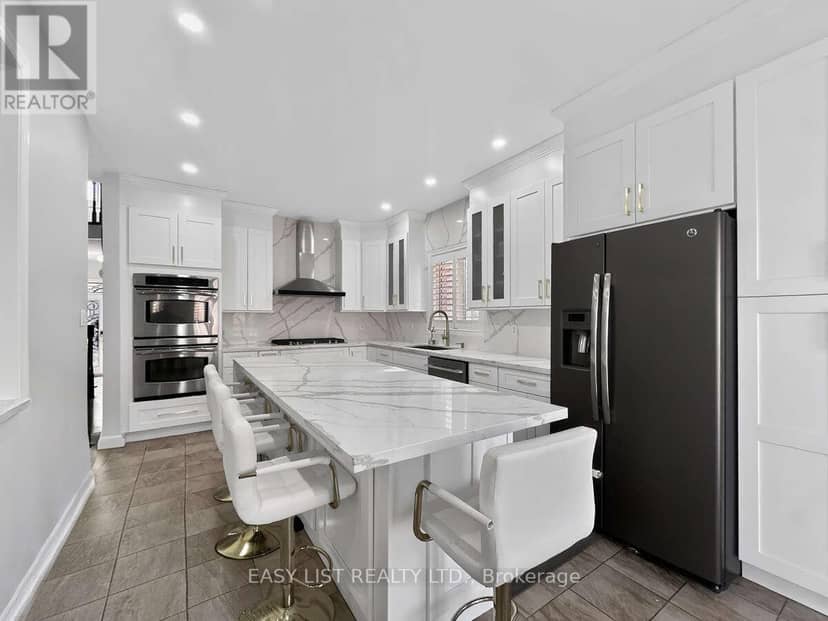 39 Good Hope Road — photo 10 of 33