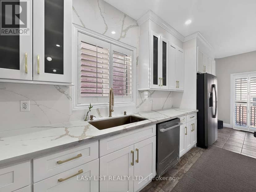 39 Good Hope Road — photo 11 of 33