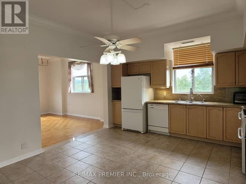 502 - 2506 Rutherford Road — photo 13 of 40