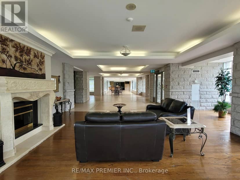 502 - 2506 Rutherford Road — photo 3 of 40