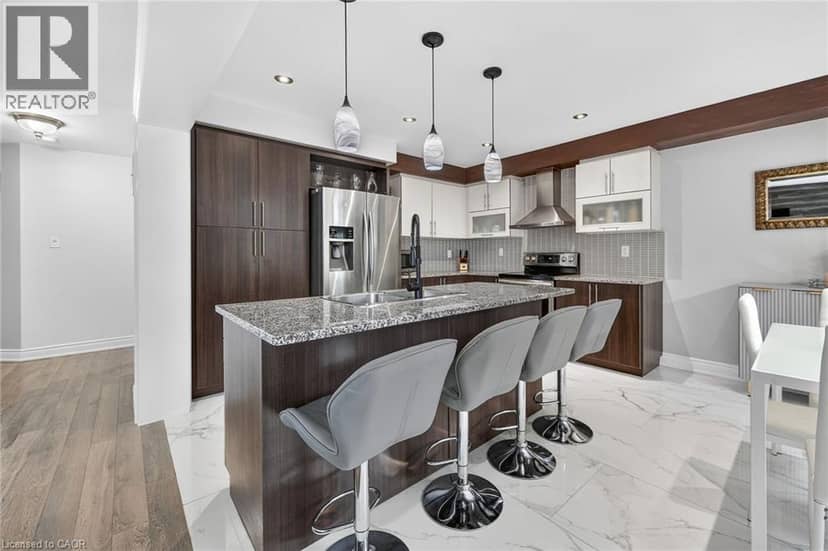 127 COOK Street — photo 12 of 40