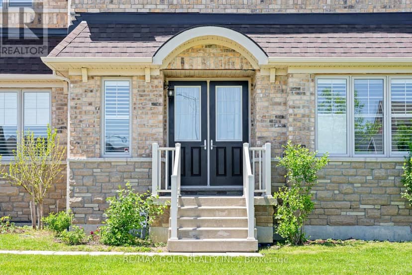 16 Meek Avenue — photo 10 of 40