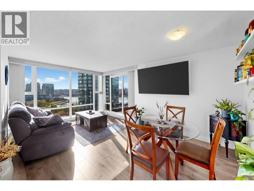 1501 455 BEACH CRESCENT, Vancouver, photo 2