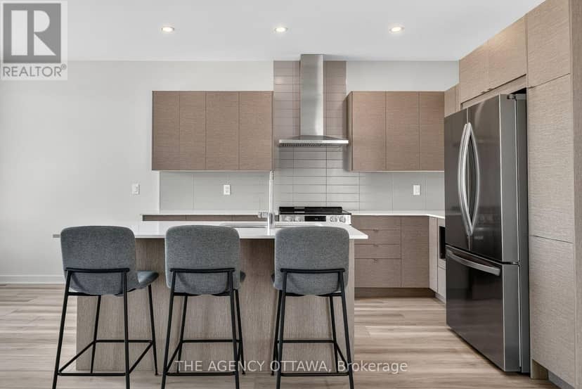 3007 Showcase Crescent — photo 8 of 40