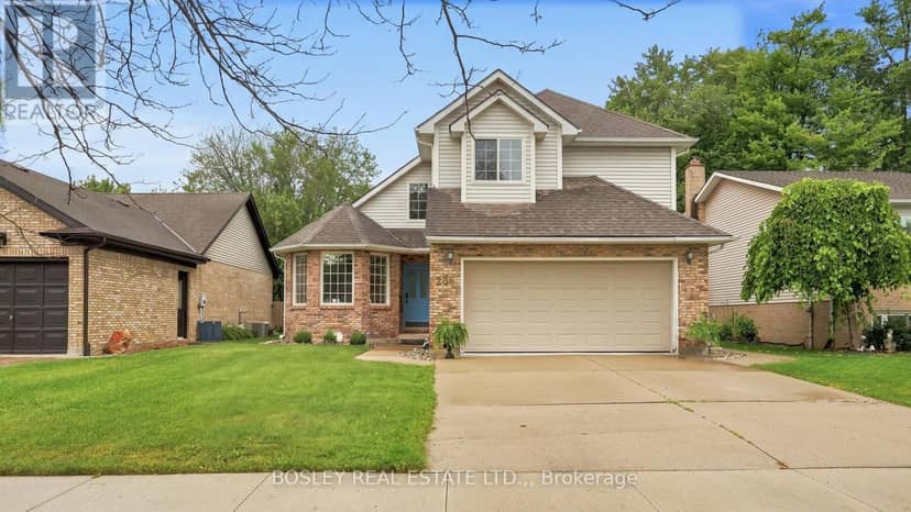 236 Northwood Drive — photo 4 of 33