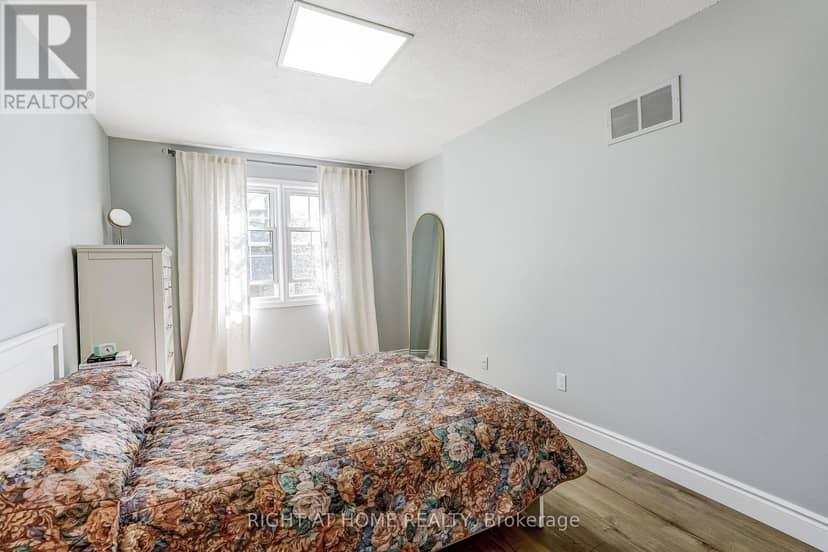 55 - 2120 Rathburn Road E — photo 15 of 29