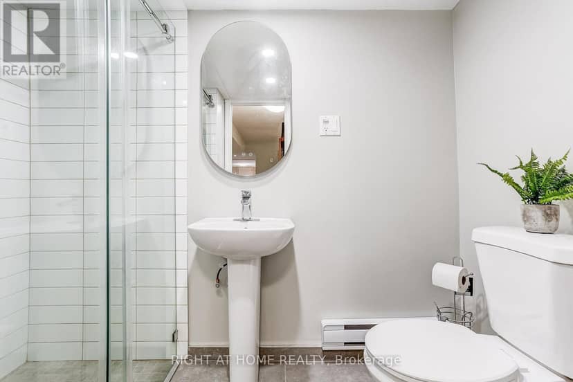 55 - 2120 Rathburn Road E — photo 28 of 29